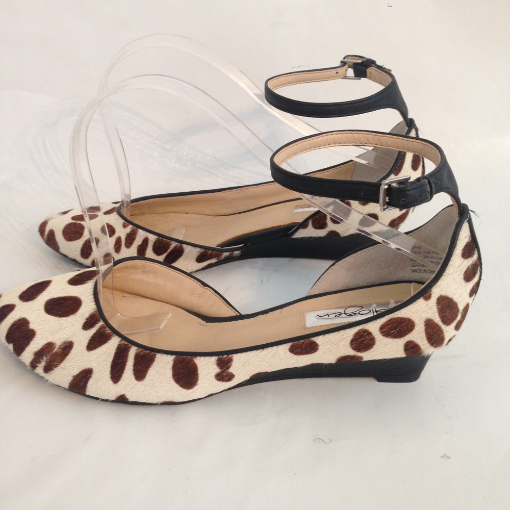 Halogen Brown Calf Hair Ankle Strap Flats 6.5M